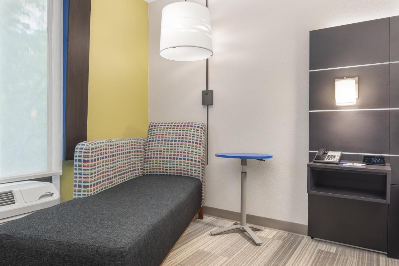 Holiday Inn Express & Suites - Hardeeville-Hilton Head By Ihg Екстер'єр фото