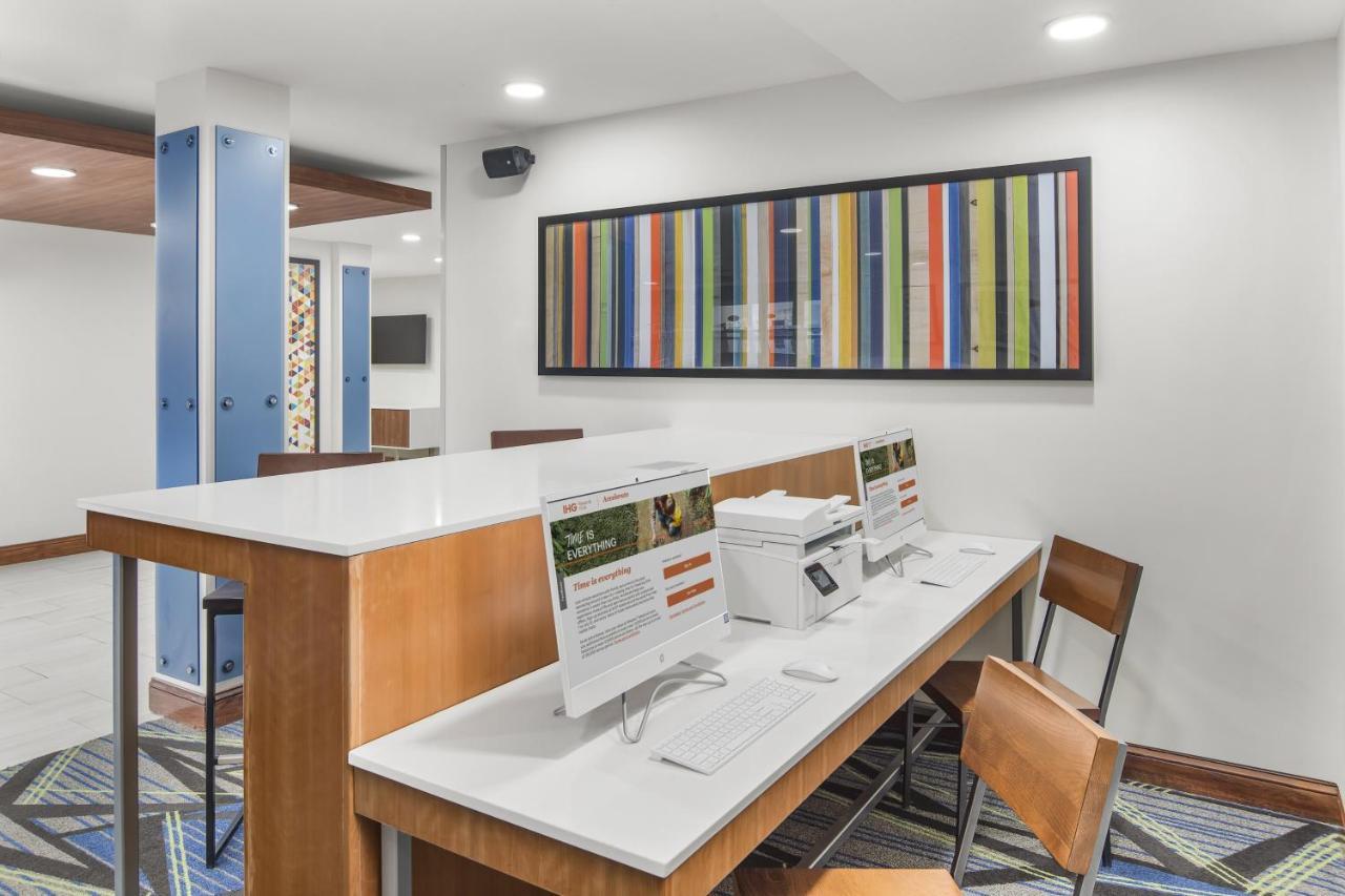 Holiday Inn Express & Suites - Hardeeville-Hilton Head By Ihg Екстер'єр фото