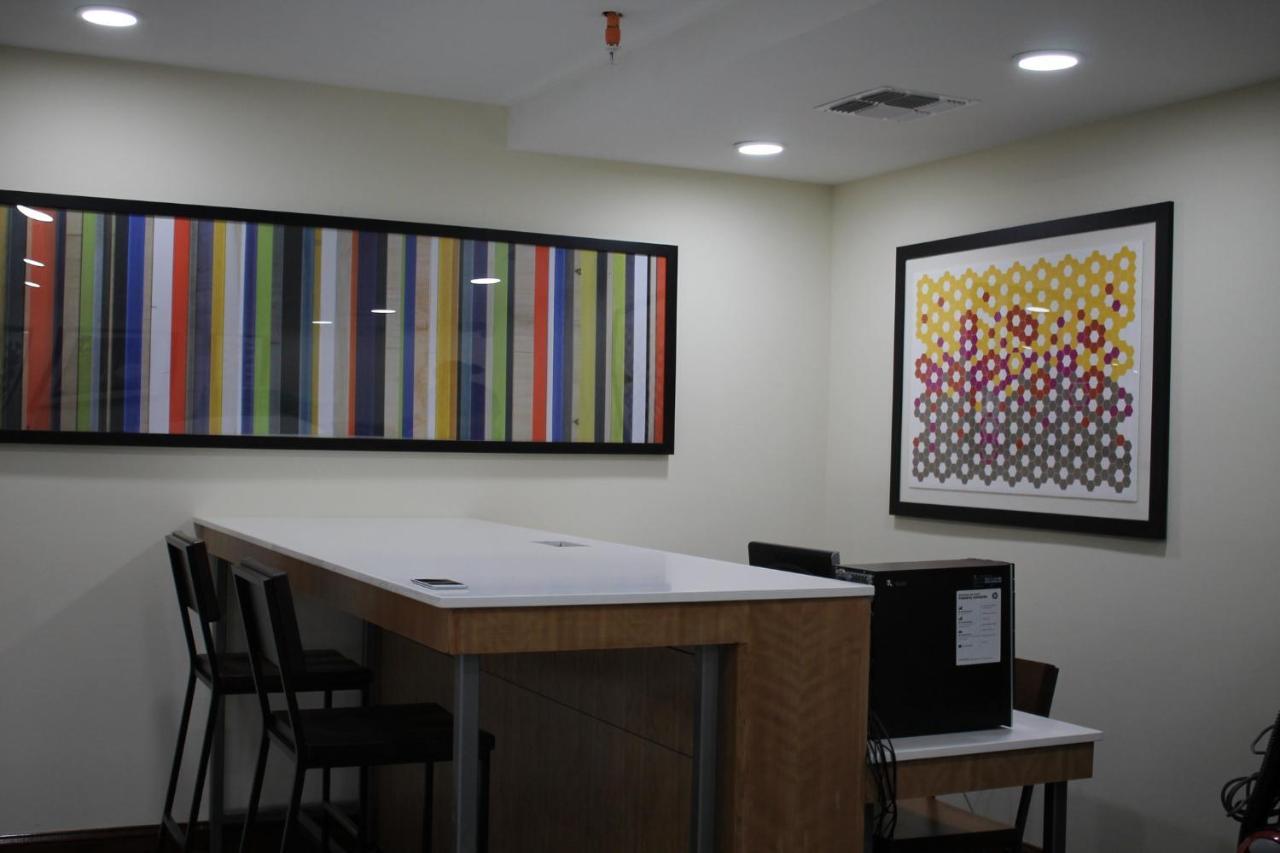 Holiday Inn Express & Suites - Hardeeville-Hilton Head By Ihg Екстер'єр фото