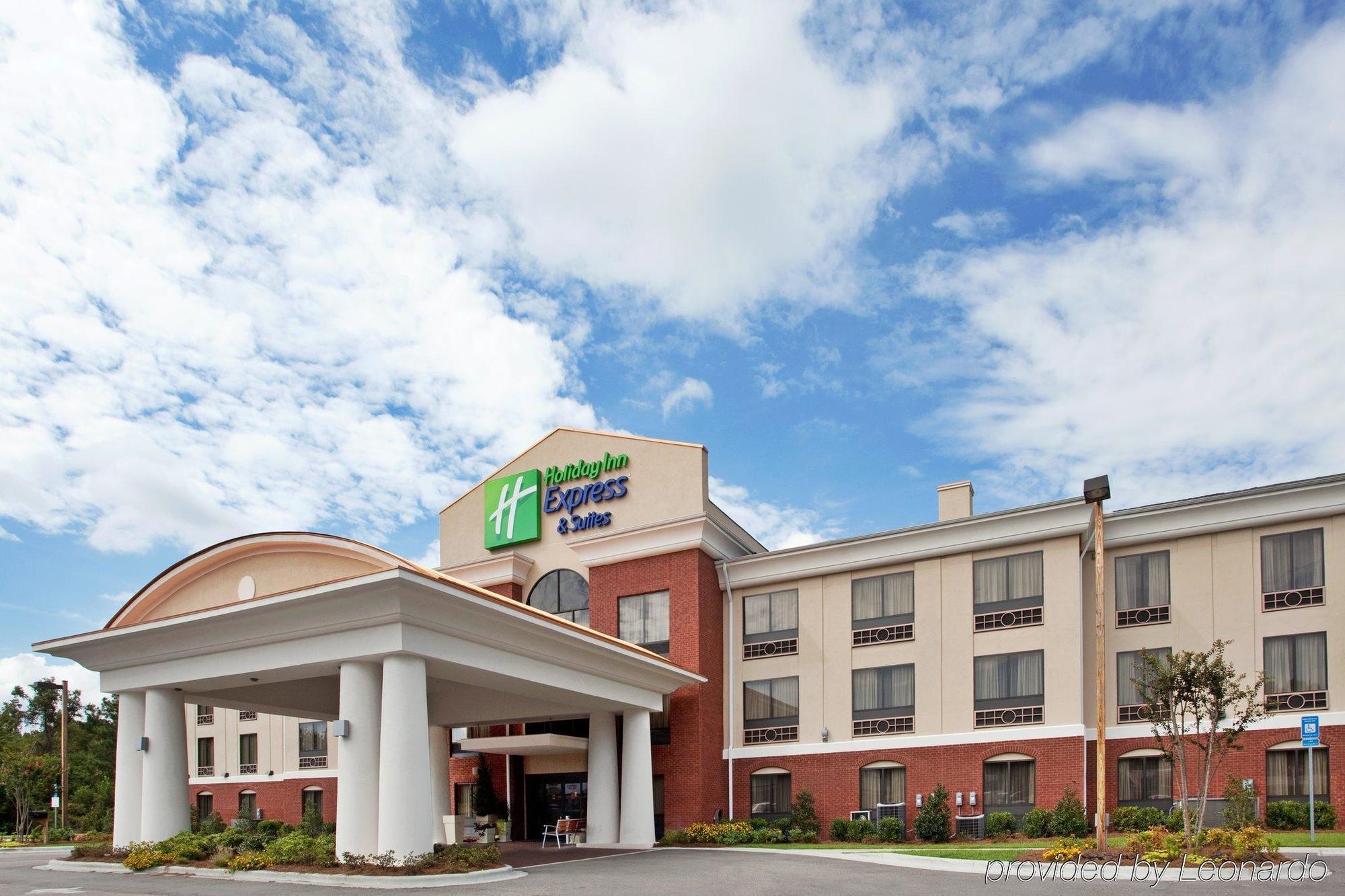 Holiday Inn Express & Suites - Hardeeville-Hilton Head By Ihg Екстер'єр фото